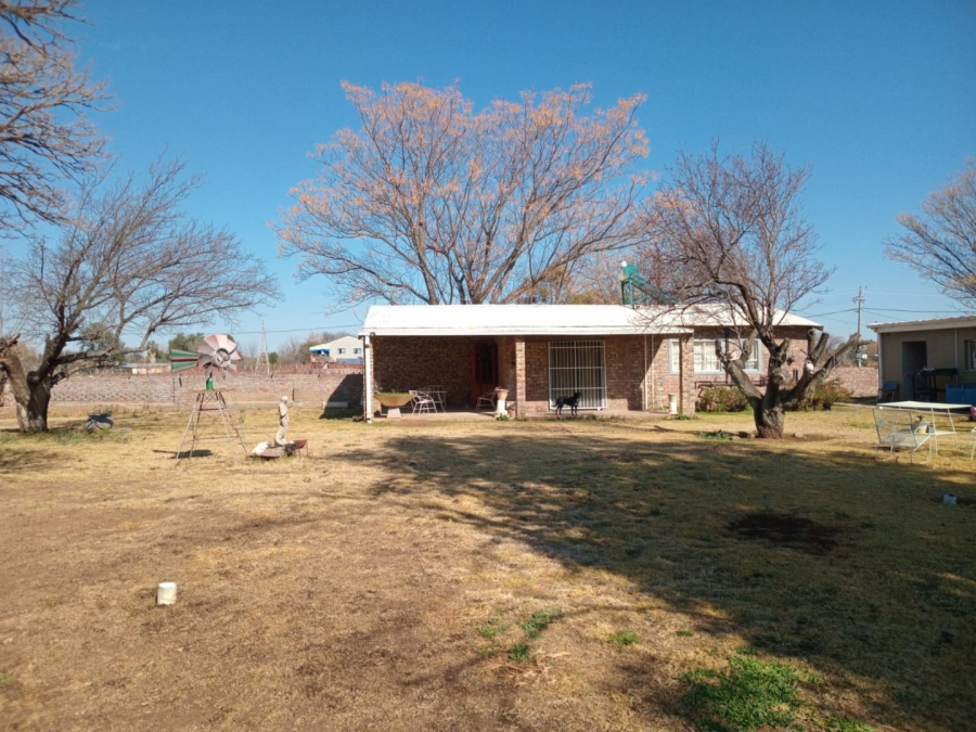 4 Bedroom Property for Sale in Christiana North West